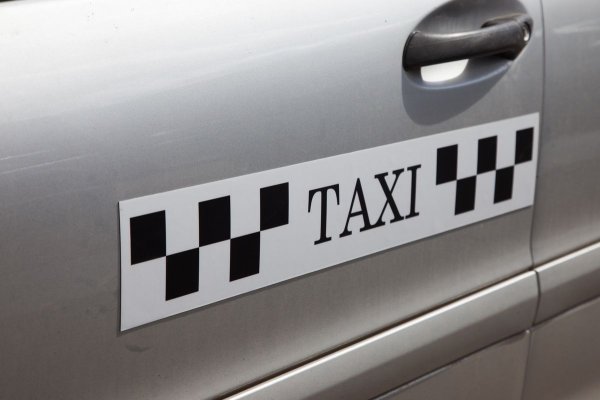 Наклейка fake Taxi