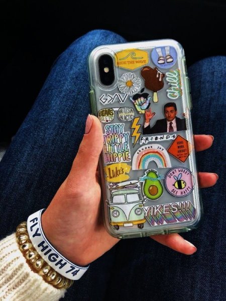 Наклейки на телефон