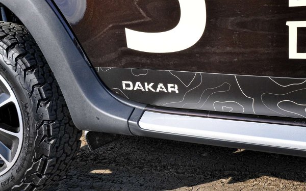 Renault Duster наклейки