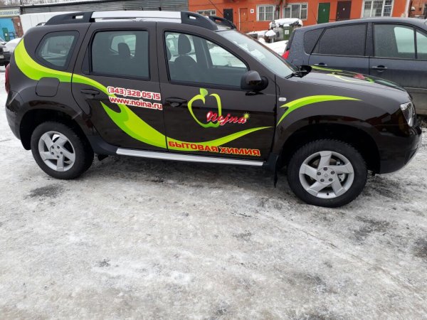 Renault Duster наклейки