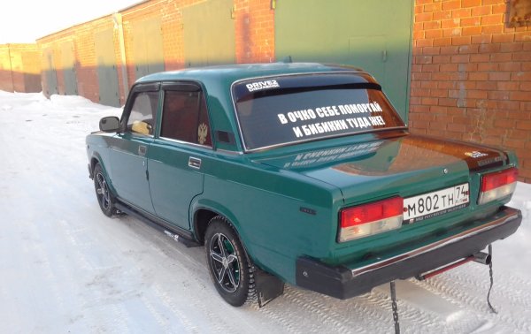 Жигули ВАЗ 2107 С надписями