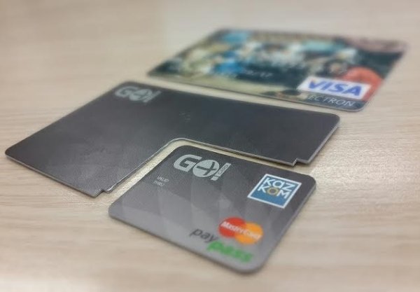 Наклейки для банковских карт