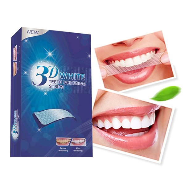 Отбеливание зубов девушка