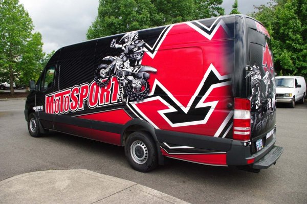 Мерседес Спринтер брендирование