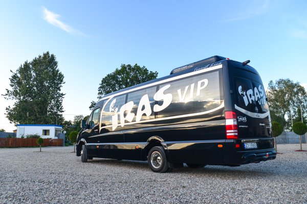 Наклейки на автобус