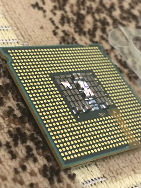 Наклейка на Xeon 775