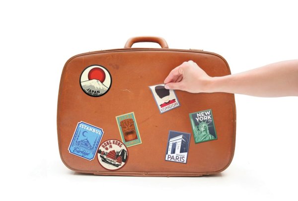 Багажная бирка в аэропорту