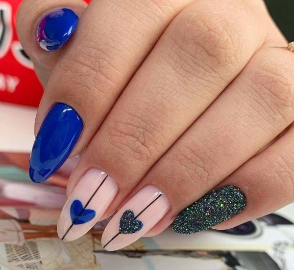 Голубой френч миндаль 2022