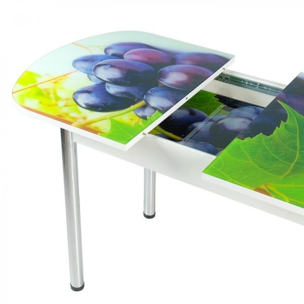 Обеденный стол мультяшный