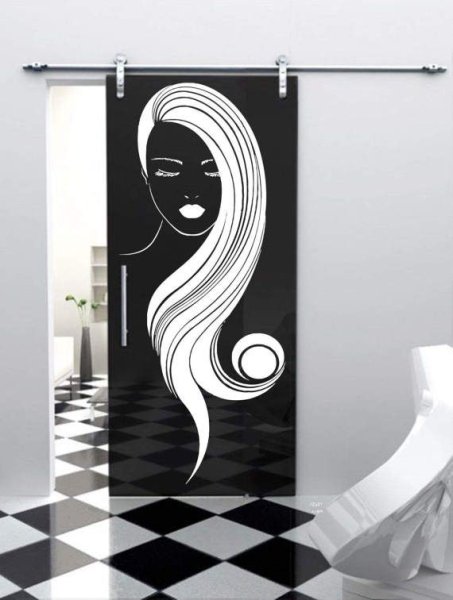 Наклейки на окна студии красоты