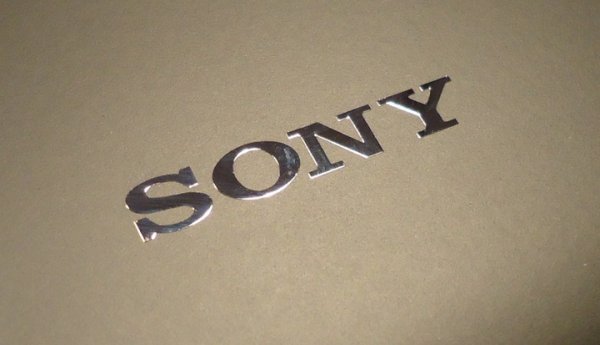 Sony лейбл