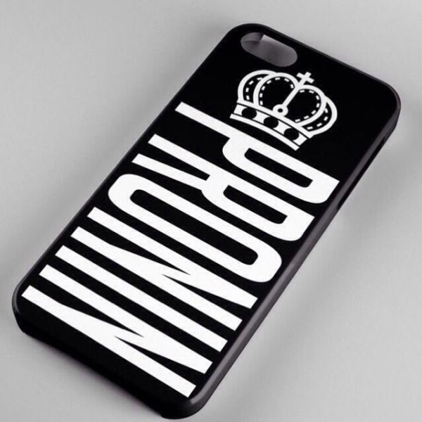 Чехол на айфон с надписью