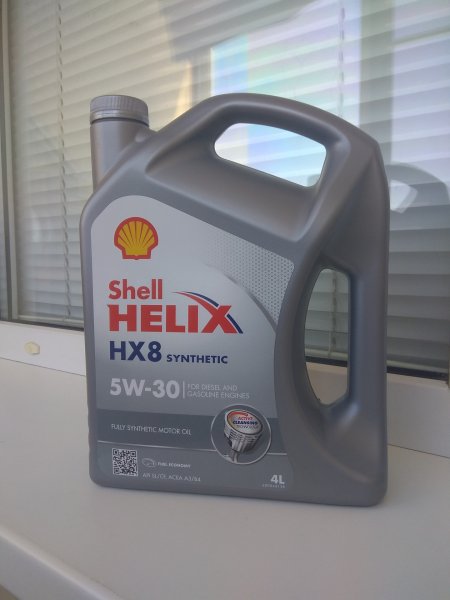 Моторное масло Шелл от Лукойла