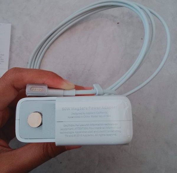 Apple MAGSAFE 2