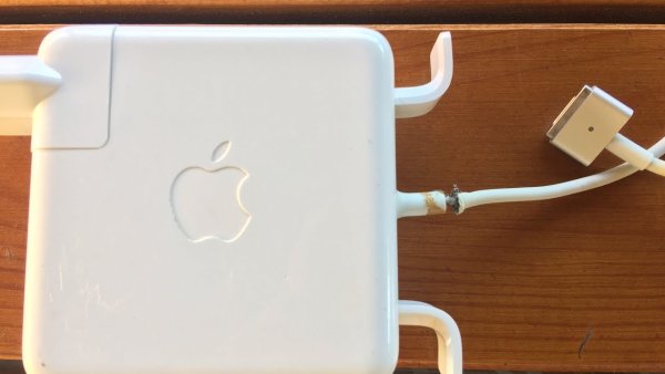 Battery Pack MAGSAFE распаковка