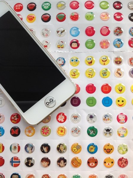 Наклейка на кнопку айфон