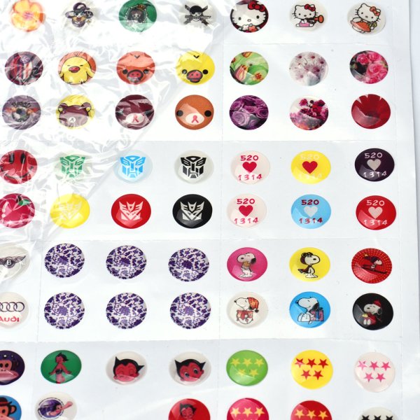 Наклейки на телефон