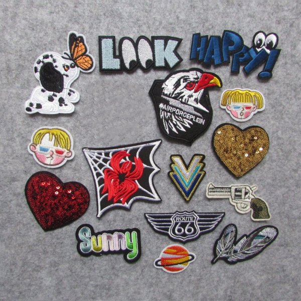 Модные нашивки на одежду