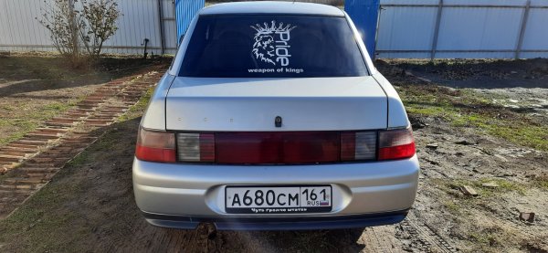 Наклейки на ВАЗ 2112 на заднее стекло