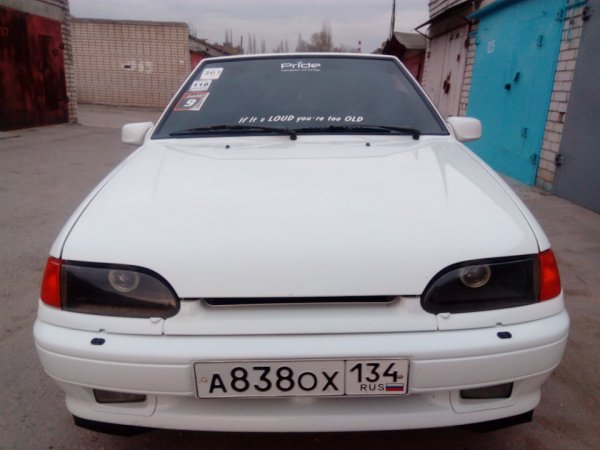 Наклейки на лобовое ВАЗ 2114