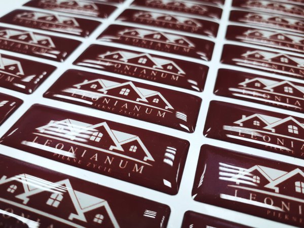 Значки маркетплейсов