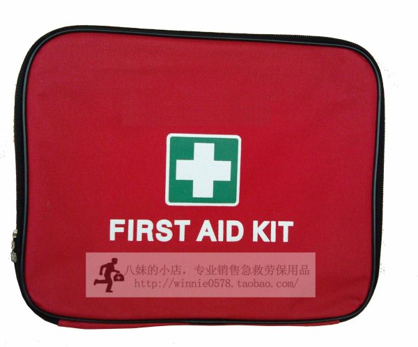 Автомобильная аптечка ФЭСТ этикетка аптечки