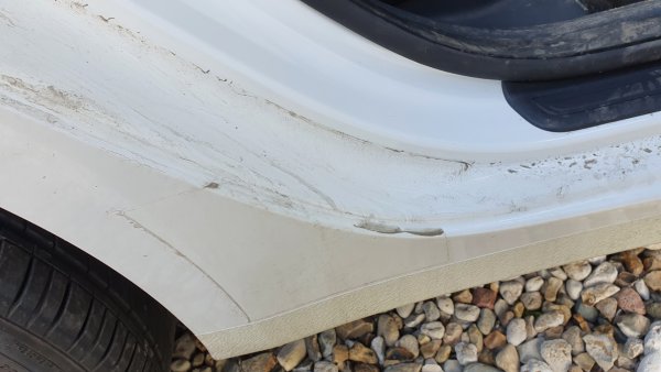 Антигравийная пленка Киа СИД 2 на порог