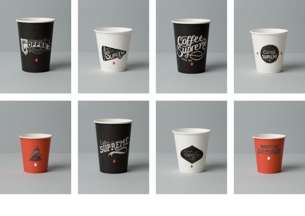 Фирменный бумажный стакан