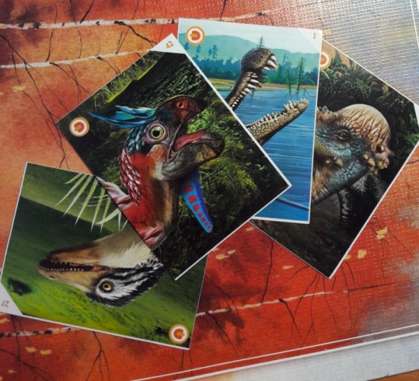 Альбом для наклеек динозавры оживают