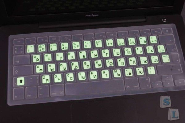 Светящаяся наклейка на клавиатуру