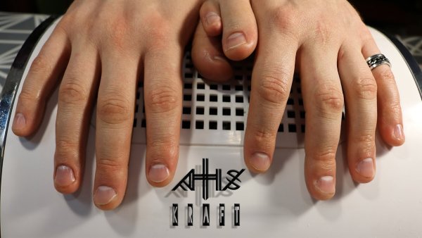 Наклейки на ногти для мужского маникюра