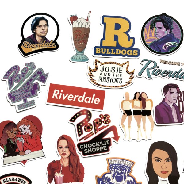 Наклейки с Ривердейлом