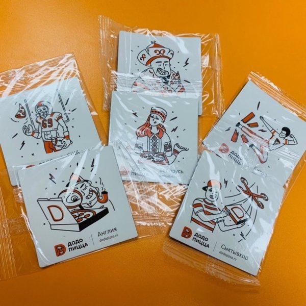 Наклейки Додо пицца