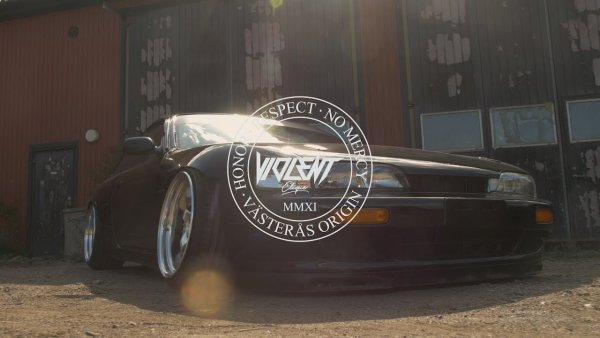 Violent наклейка на лобовое