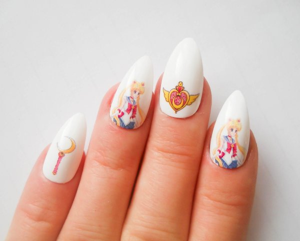 Маникюр в стиле Сейлор Мун