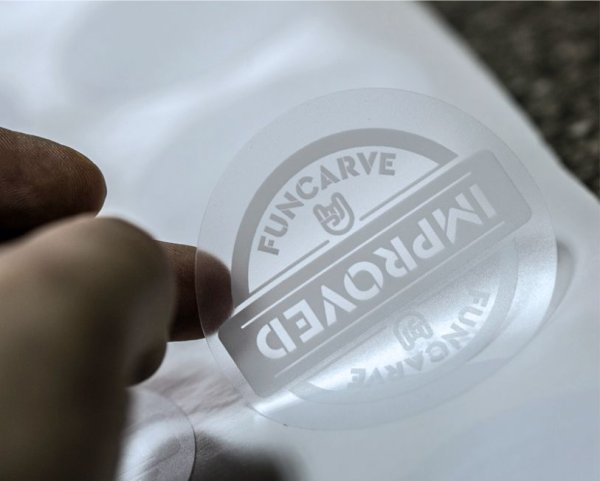 Круглая наклейка серебристая