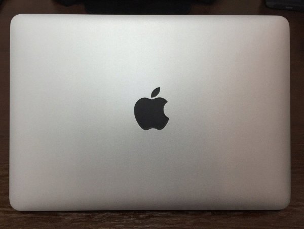 Эпл макбук про черный