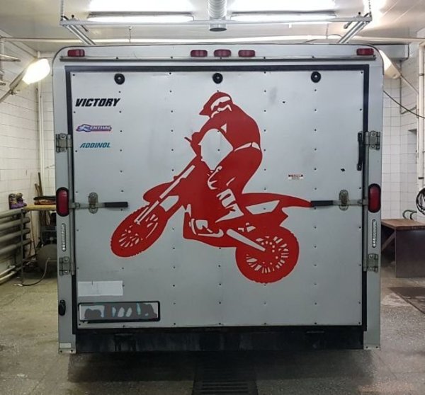 Задние опознавательные знаки для грузовиков, RF 70.01