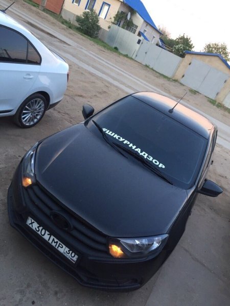 ВАЗ 2107 ШКУРНАДЗОР лобовое