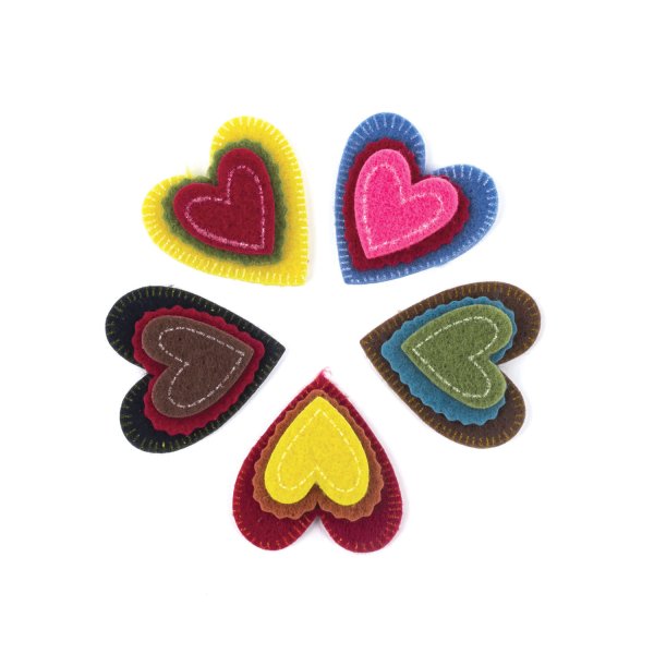 Подвеска бабочка из фетра