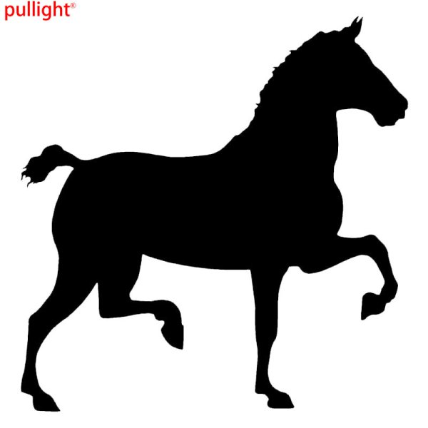 Черная лошадь наклейка