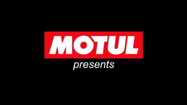 Motul наклейка на авто