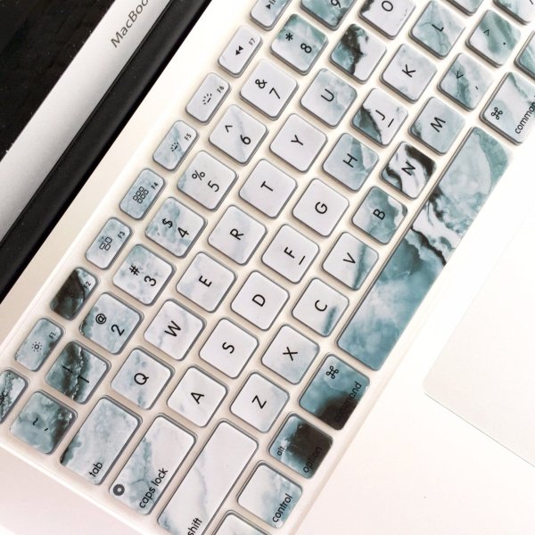 MACBOOK Air m1 наклейка на клавиатуру