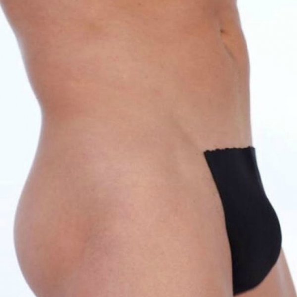 Наклеивающиеся трусы