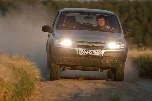 Наклейки офф роуд 4х4 Нива