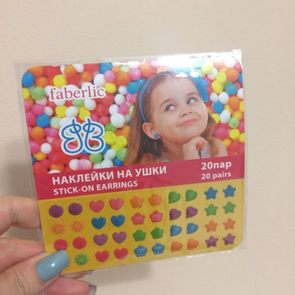 Наклейки на уши сережки