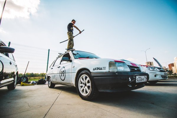 Наклейки Инициал ди