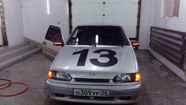 Наклейка 13 на ВАЗ 2113
