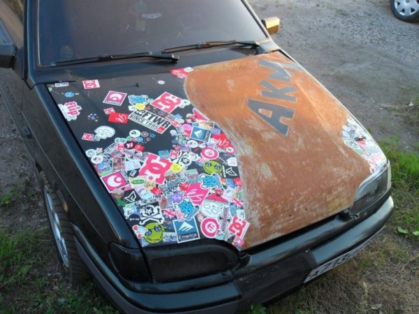 Наклейки на капот ВАЗ 2115