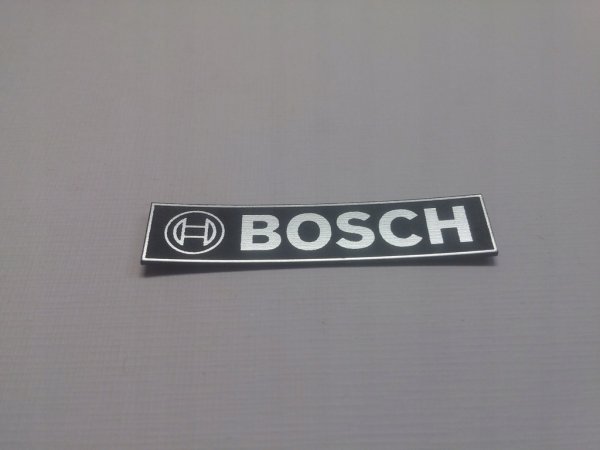 Логотип Bosch на холодильник